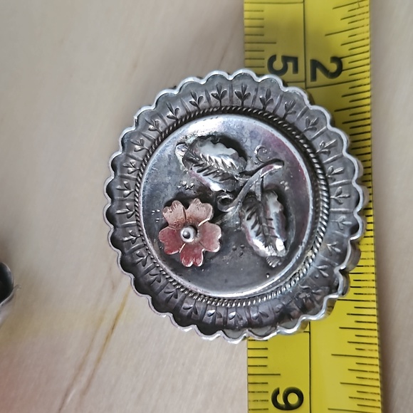 Antique Silver and Gold Brooch - Picture 7 of 9